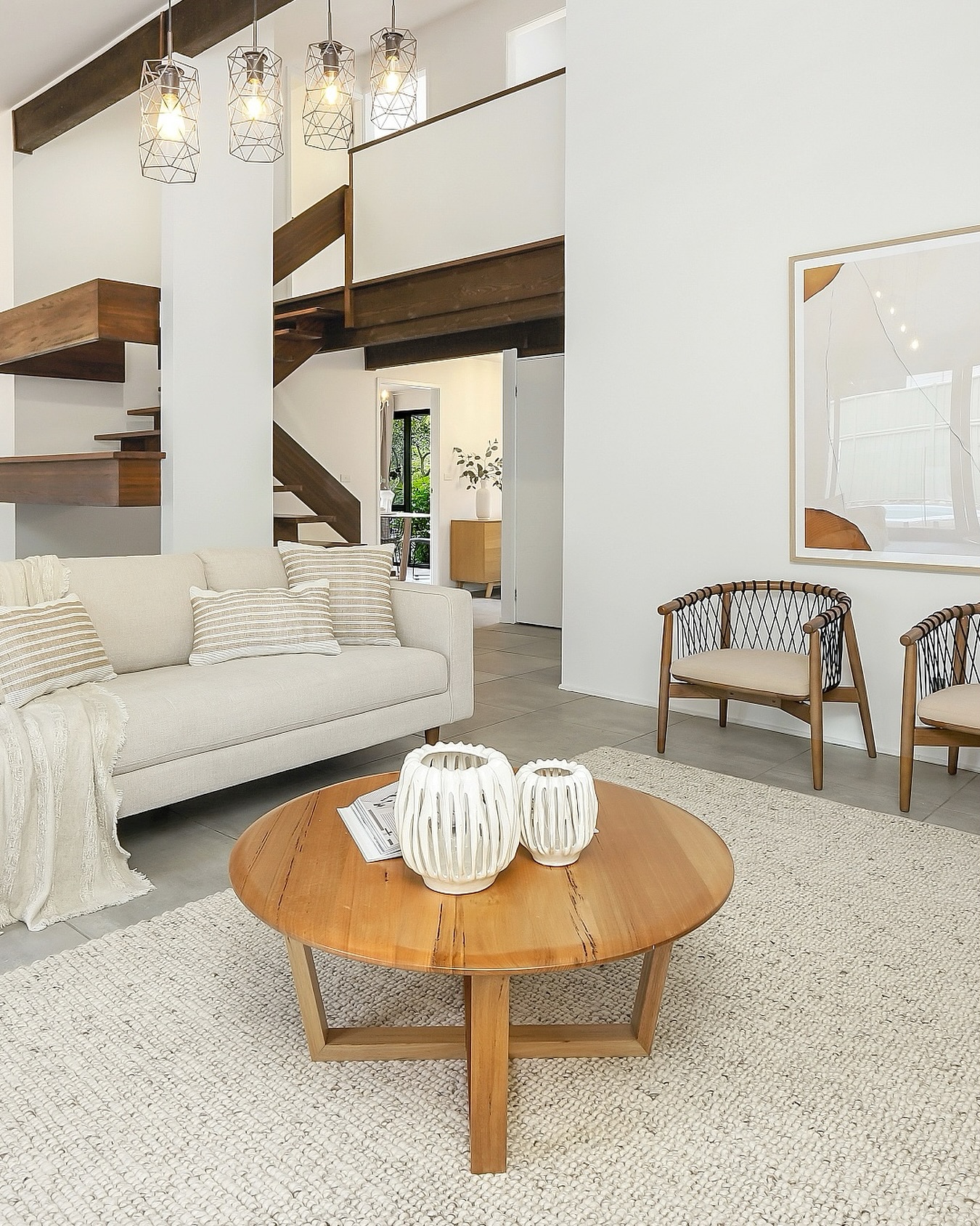 Warm, light and effortless — designed to help buyers imagine themselves right here. 🤍 Styling by @little_bird_living .
#centralcoastproperty
#centralcoastpropertystyling
#modernretro
#interiors
#livingroominspo
#realestatecentralcoast
#centralcoastlife
#propertystylist
#coastalliving
#centralcoastlife
#centralcoastrealestate
#CentralCoastPropertyStylist
#propertystylingcentralcoast