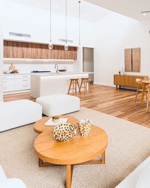 Thoughtful styling. Lasting impressions. Styled by @little_bird_living .

Agent @maria.van.helden.theagency 

#centralcoastproperty
#interiorstyling 
#centralcoastpropertystyling 
#centralcoasthomes
#homestaging

@horganslifestyle